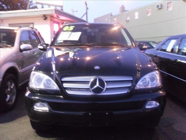 Mercedes-Benz M Class 2005 photo 4