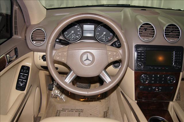 Mercedes-Benz M Class 2006 photo 3