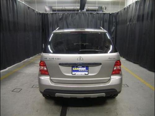 Mercedes-Benz M Class 2007 photo 3