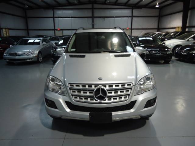 Mercedes-Benz M Class 2009 photo 4