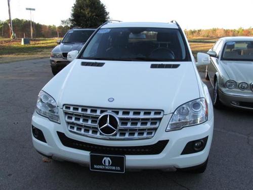 Mercedes-Benz M Class 2011 photo 1