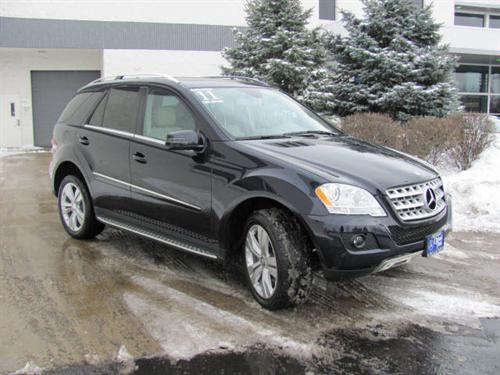 Mercedes-Benz M Class 2011 photo 2