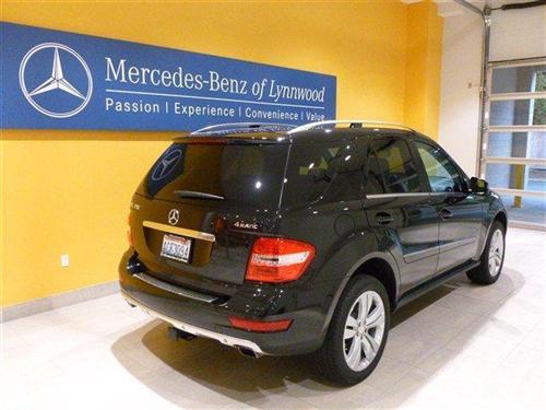 Mercedes-Benz M Class 2011 photo 3