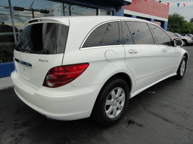 Mercedes-Benz R-Class Allroad AWD SUV