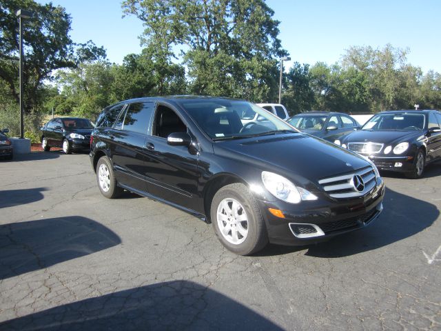 Mercedes-Benz R-Class 2006 photo 19