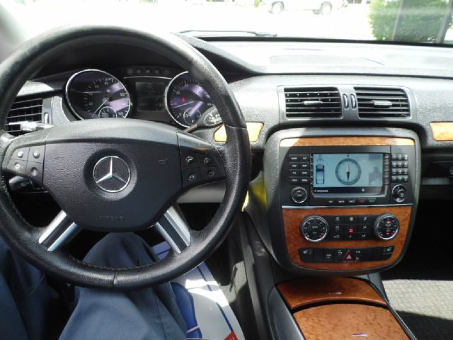 Mercedes-Benz R-Class 2006 photo 10