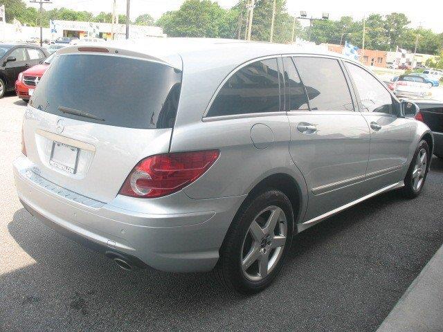 Mercedes-Benz R-Class 2006 photo 2