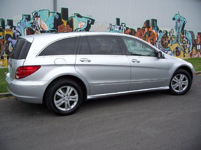 Mercedes-Benz R-Class 2007 photo 27