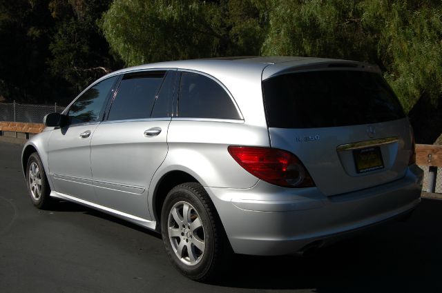 Mercedes-Benz R-Class 2007 photo 14