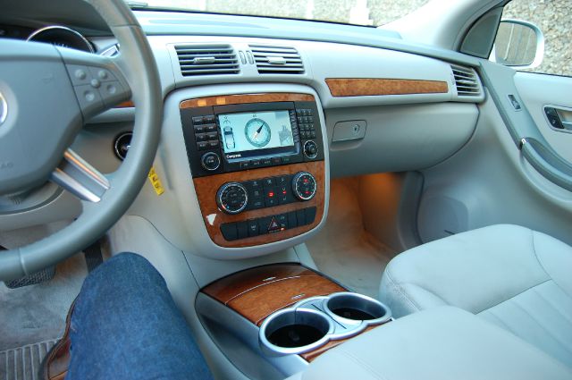 Mercedes-Benz R-Class 2007 photo 15