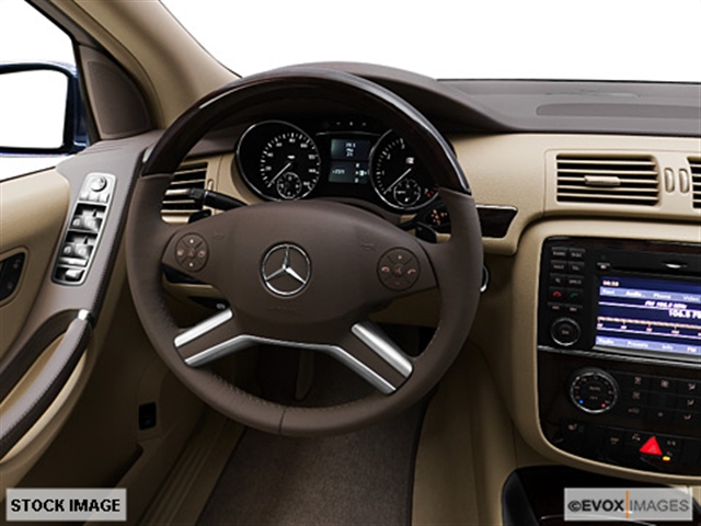 Mercedes-Benz R-Class 2010 photo 4