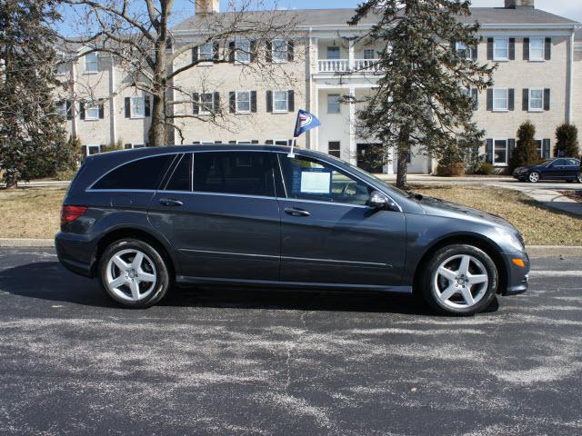 Mercedes-Benz R-Class 2010 photo 2