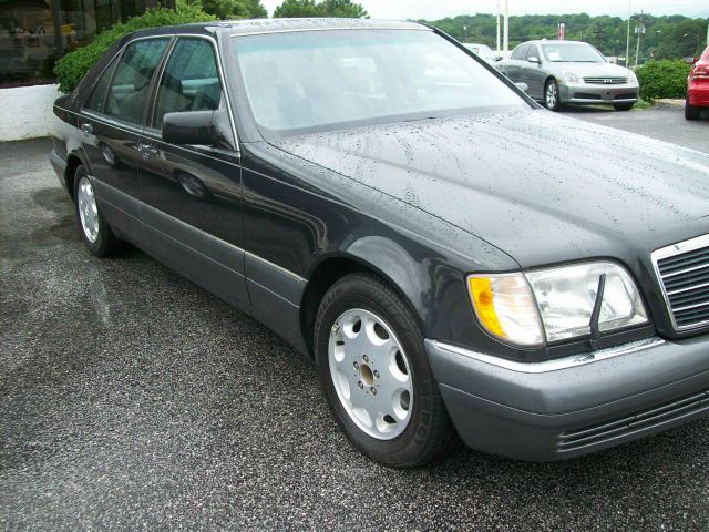 Mercedes-Benz S-Class 1995 photo 1