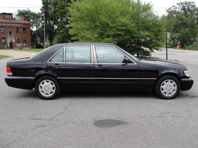 Mercedes-Benz S-Class 1995 photo 4