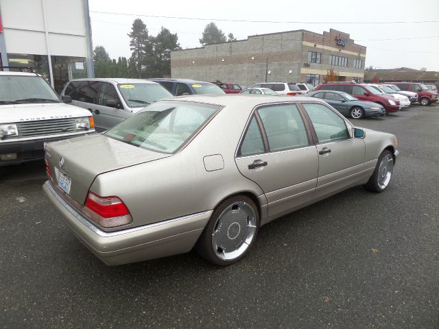 Mercedes-Benz S-Class 1998 photo 2