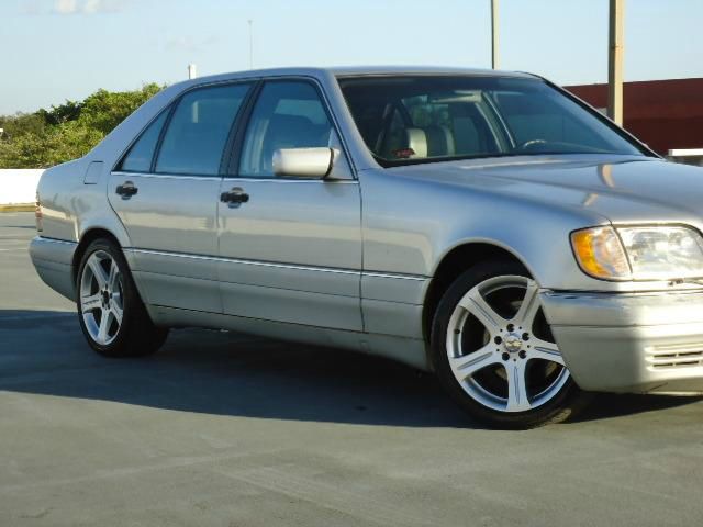 Mercedes-Benz S-Class 1999 photo 3