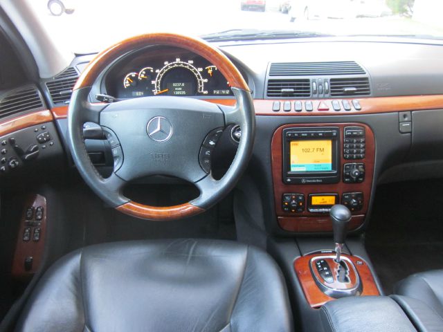 Mercedes-Benz S-Class 2000 photo 1