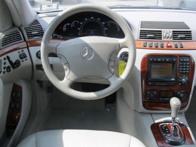 Mercedes-Benz S-Class 2000 photo 10