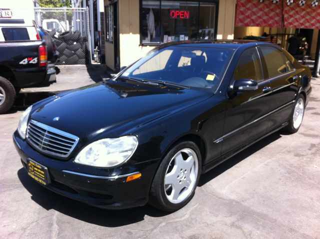 Mercedes-Benz S-Class 2001 photo 2