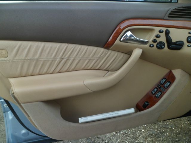 Mercedes-Benz S-Class 2001 photo 3