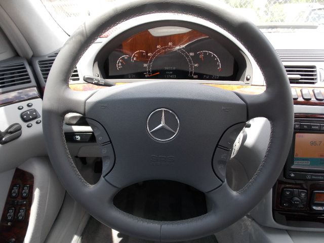 Mercedes-Benz S-Class 2001 photo 9