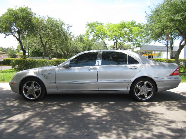 Mercedes-Benz S-Class 2002 photo 3