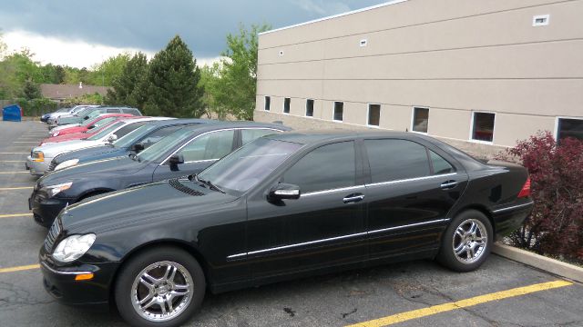 Mercedes-Benz S-Class Sahara Sedan