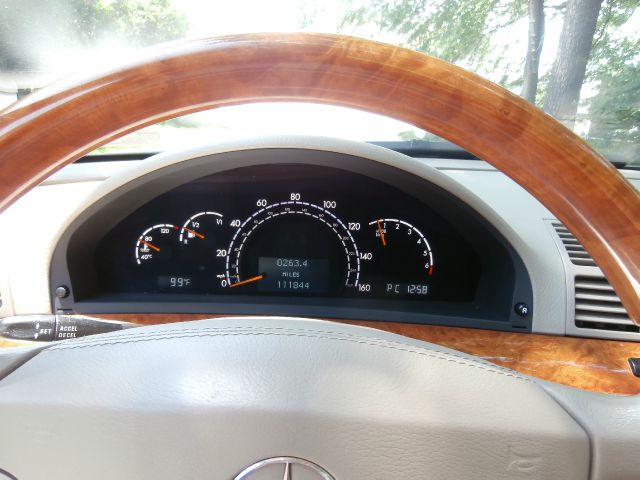 Mercedes-Benz S-Class 2003 photo 21