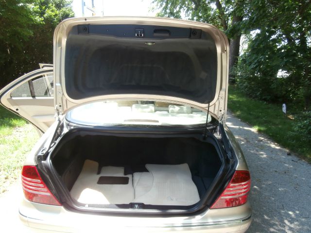 Mercedes-Benz S-Class 2003 photo 37