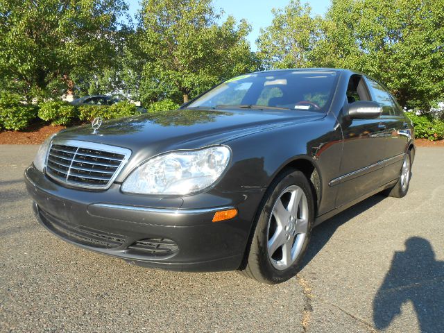 Mercedes-Benz S-Class 2004 photo 2