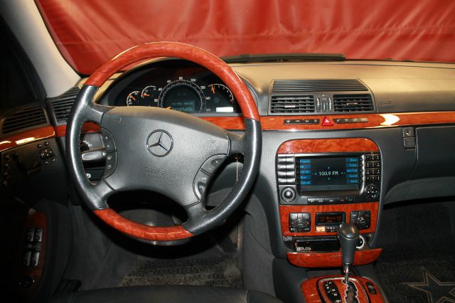 Mercedes-Benz S-Class 2004 photo 21