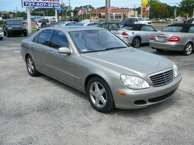 Mercedes-Benz S-Class 2004 photo 2