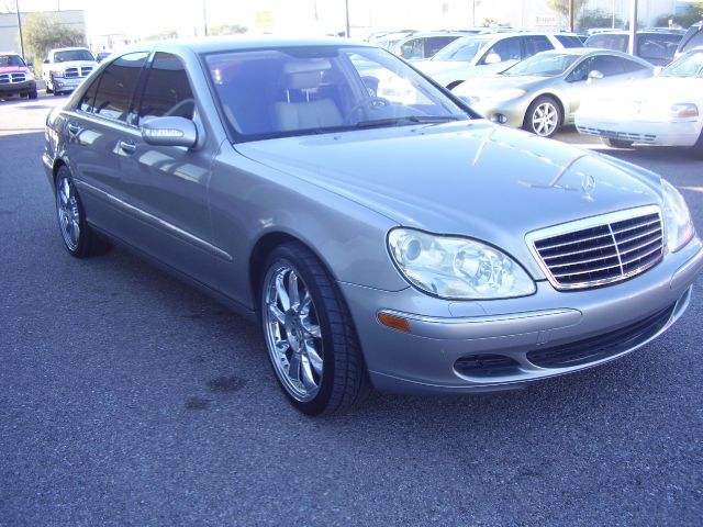 Mercedes-Benz S-Class 2004 photo 2