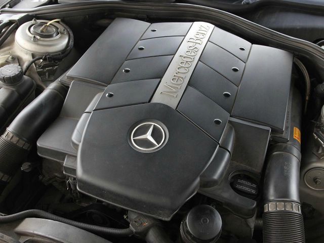 Mercedes-Benz S-Class 2004 photo 22