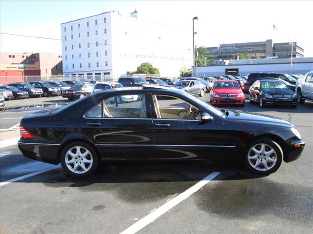 Mercedes-Benz S-Class 2005 photo 4