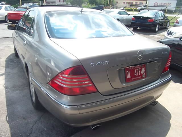 Mercedes-Benz S-Class 2005 photo 2