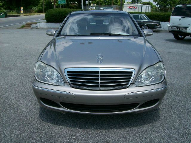 Mercedes-Benz S-Class 2005 photo 3