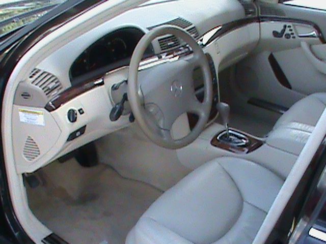 Mercedes-Benz S-Class 2005 photo 4