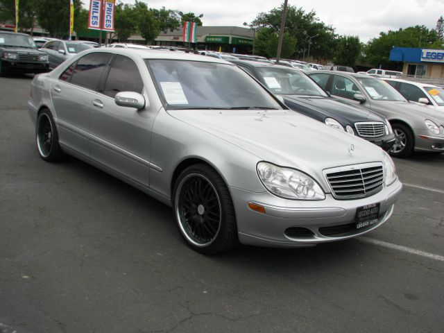 Mercedes-Benz S-Class 2005 photo 24