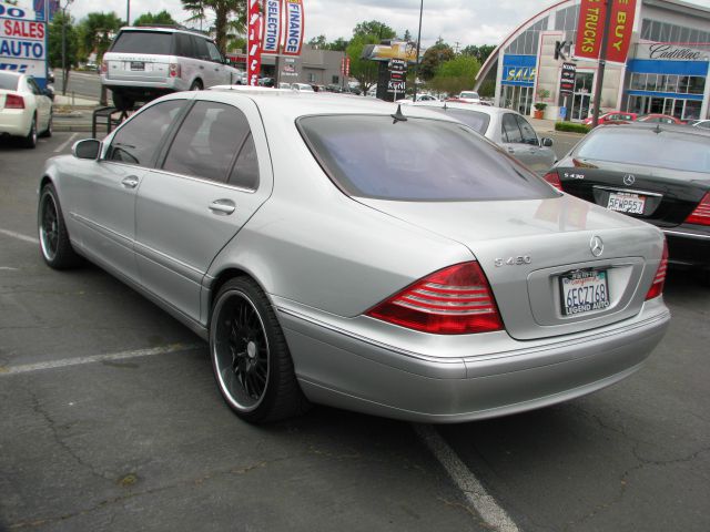 Mercedes-Benz S-Class 2005 photo 5