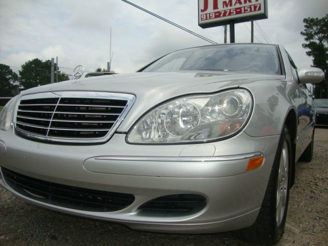 Mercedes-Benz S-Class 2006 photo 2