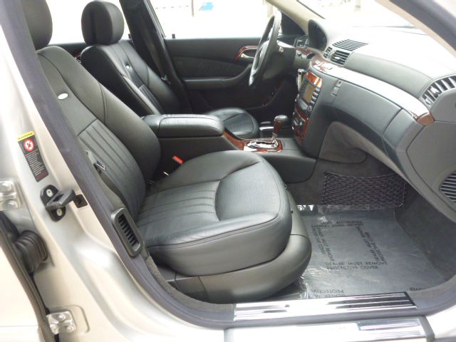 Mercedes-Benz S-Class 2006 photo 35