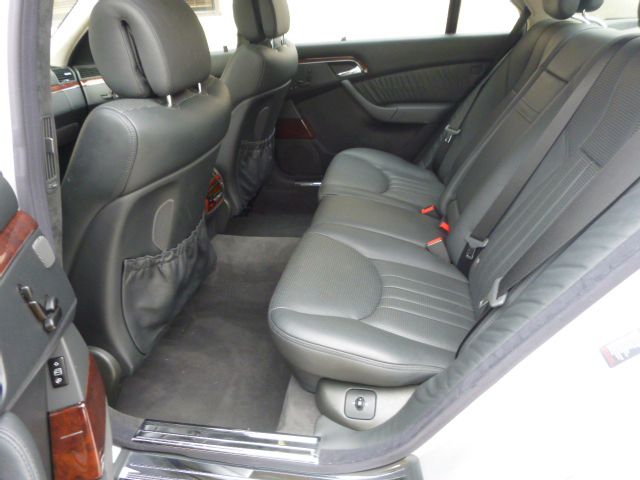 Mercedes-Benz S-Class 2006 photo 55