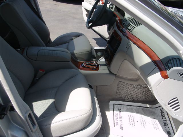 Mercedes-Benz S-Class 2006 photo 11