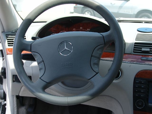 Mercedes-Benz S-Class 2006 photo 13