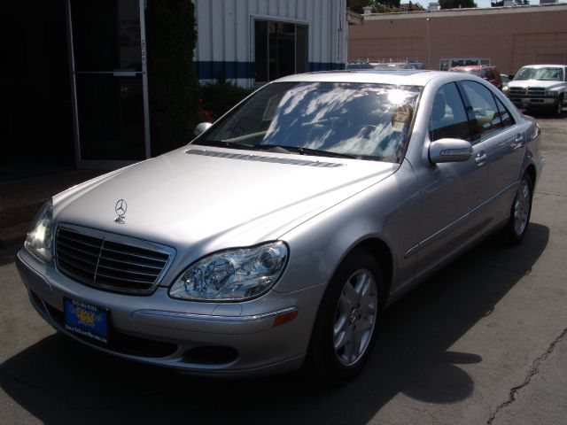 Mercedes-Benz S-Class 2006 photo 19