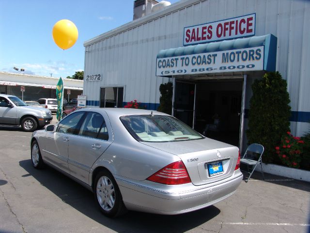 Mercedes-Benz S-Class 2006 photo 2