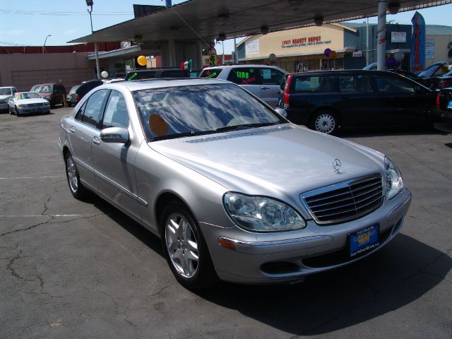 Mercedes-Benz S-Class 2006 photo 21