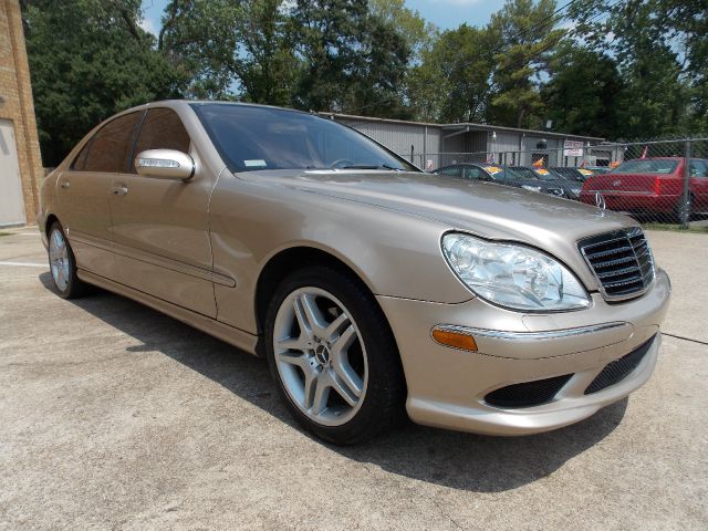 Mercedes-Benz S-Class 2006 photo 3