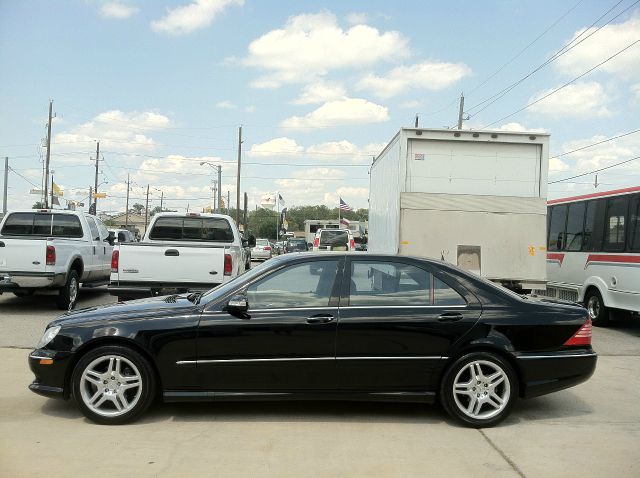 Mercedes-Benz S-Class 2006 photo 15